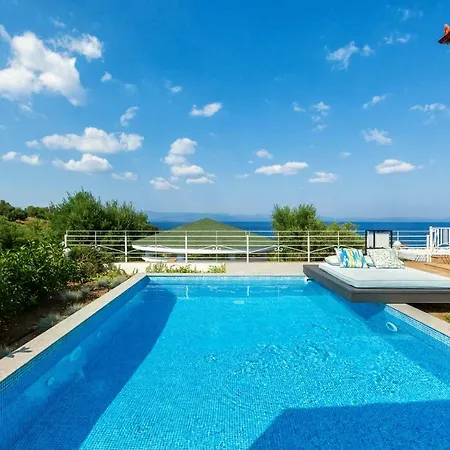 D'oro - Luxury & Paliouri